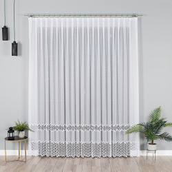 Firanka z aplikacją gipiurową