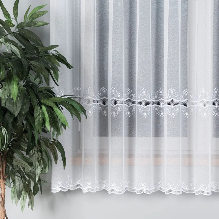 Firanka z aplikacją gipiurową 040613