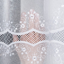 Firanka z aplikacją gipiurową 040613