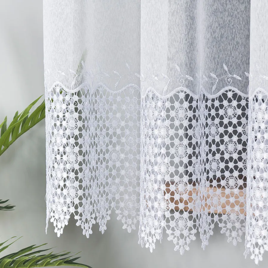 Firanka z aplikacją gipiurową 089060