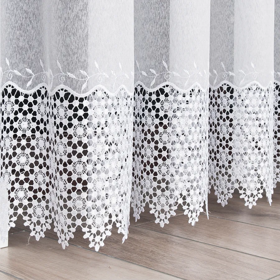 Firanka z aplikacją gipiurową 089060