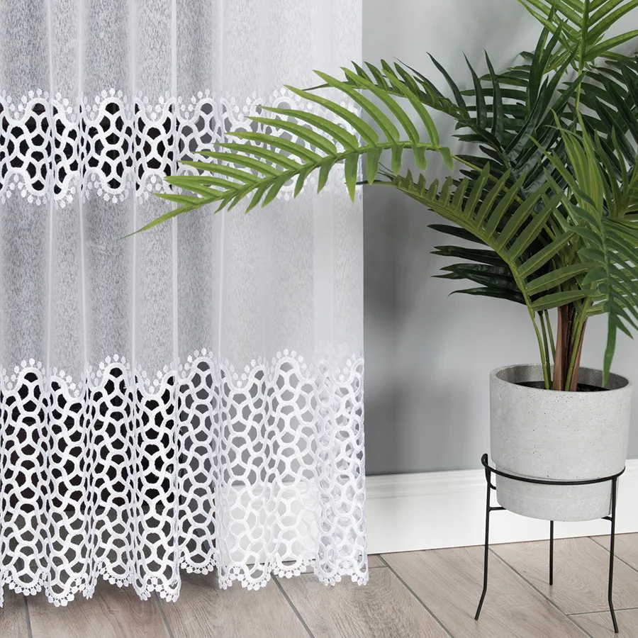 Firanka z aplikacją gipiurową 008897