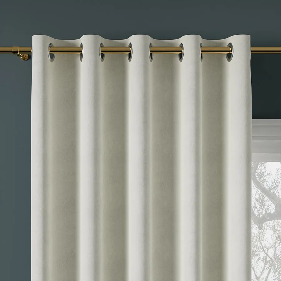 Zasłona gotowa na przelotkach MILAS