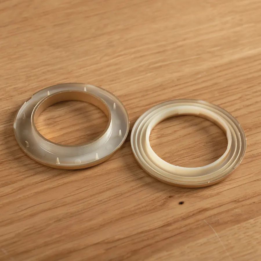 Przelotka plastikowa (komplet 10 szt.)