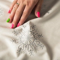 Obrus / bieżnik / serweta ŚNIEŻKI