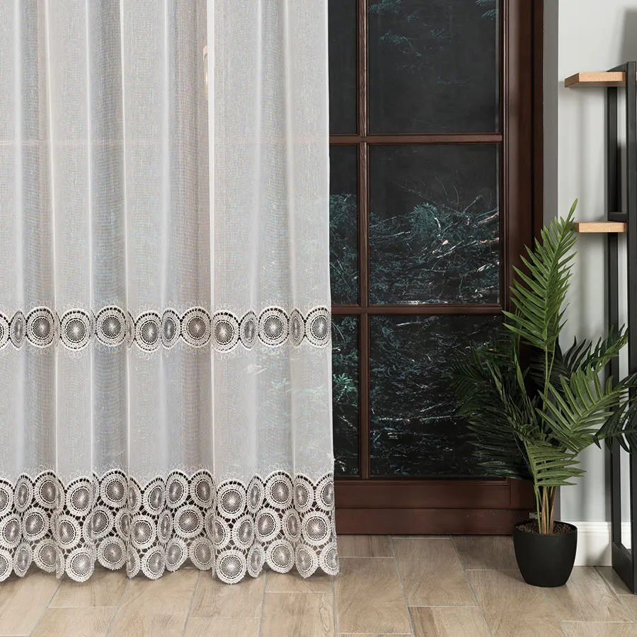 Firanka z aplikacją na markizecie 112769