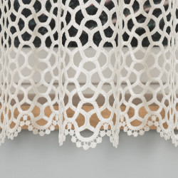 Firanka z aplikacją gipiurową 008897