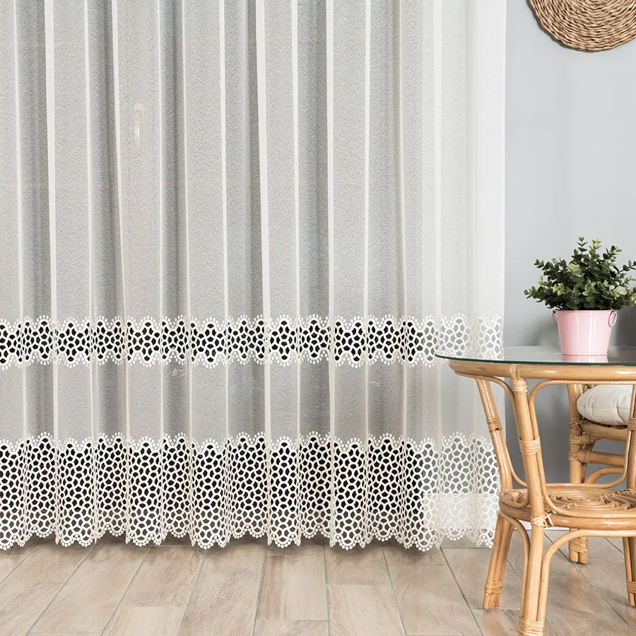 Firanka z aplikacją gipiurową 008897