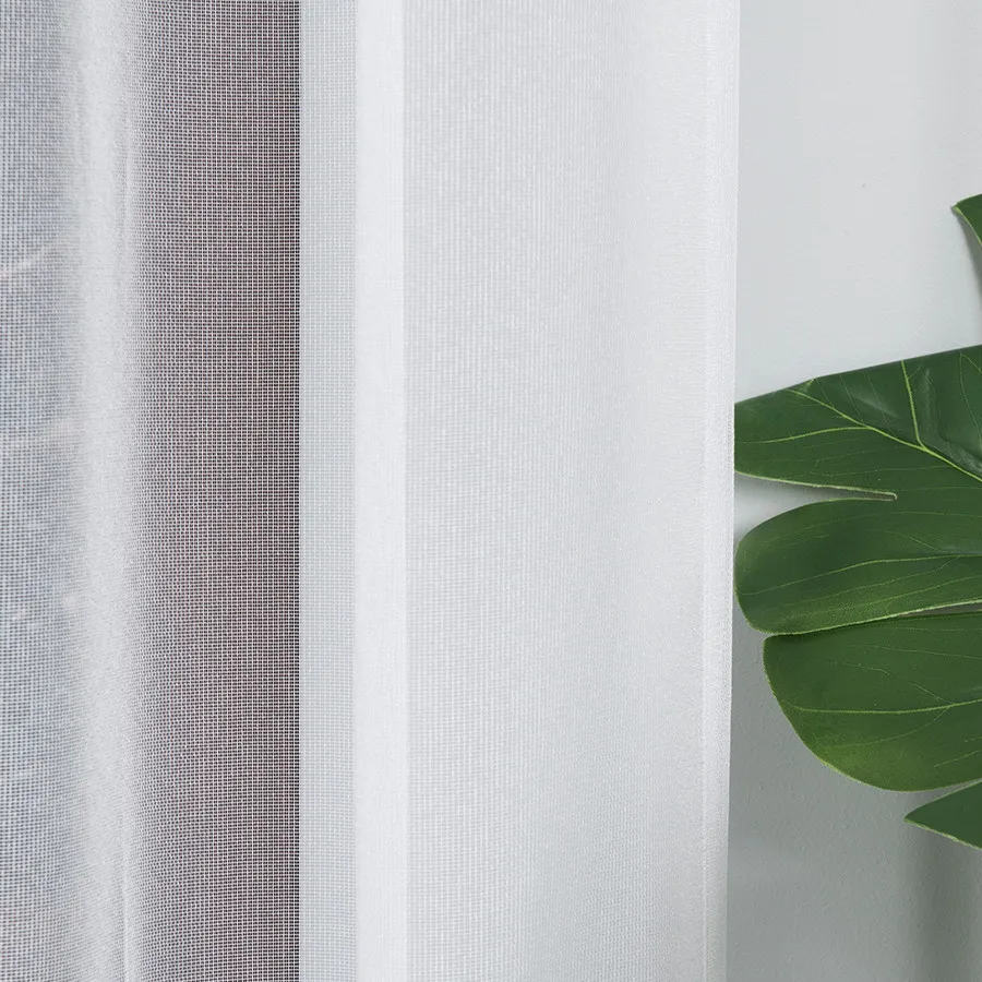 Firanka gotowa na przelotkach TELA