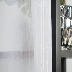 Firanka fantazyjna ze wzorem pasowym z ołowianką 019879 Firanka fantazyjna ze wzorem pasowym z ołowianką 019879