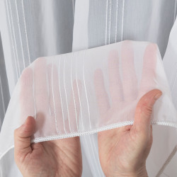 Firanka fantazyjna ze wzorem pasowym z ołowianką 019879 Firanka fantazyjna ze wzorem pasowym z ołowianką 019879