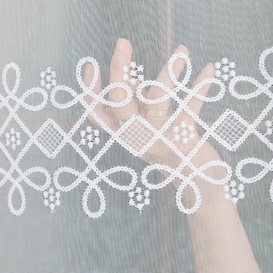 Firanka haftowana ze wzorem pasowym 713317