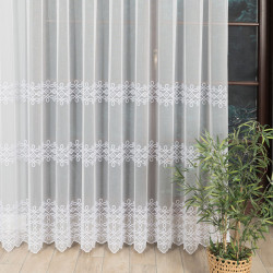 Firanka haftowana ze wzorem pasowym 713317