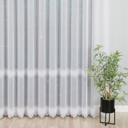 Firanka haftowana ze wzorem pasowym 112853 Firanka haftowana ze wzorem pasowym 112853
