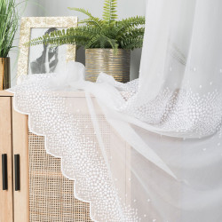 Firanka haftowana ze wzorem pasowym 112853 Firanka haftowana ze wzorem pasowym 112853