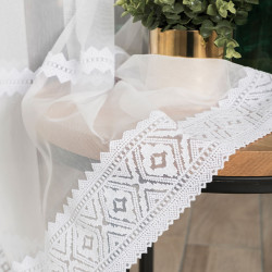 Firanka haftowana ze wzorem pasowym 127111