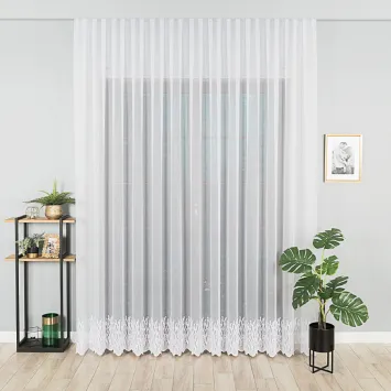 Firanka haftowana ze wzorem pasowym 127099 2
