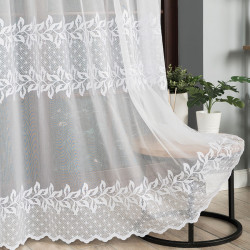 Firanka haftowana ze wzorem pasowym 127136 Firanka haftowana ze wzorem pasowym 127136