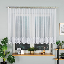 Firanka haftowana ze wzorem na samym dole 127102