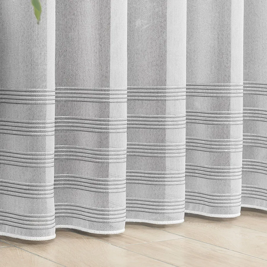 Firanka gotowa fantazyjna z taśmą RAYAS