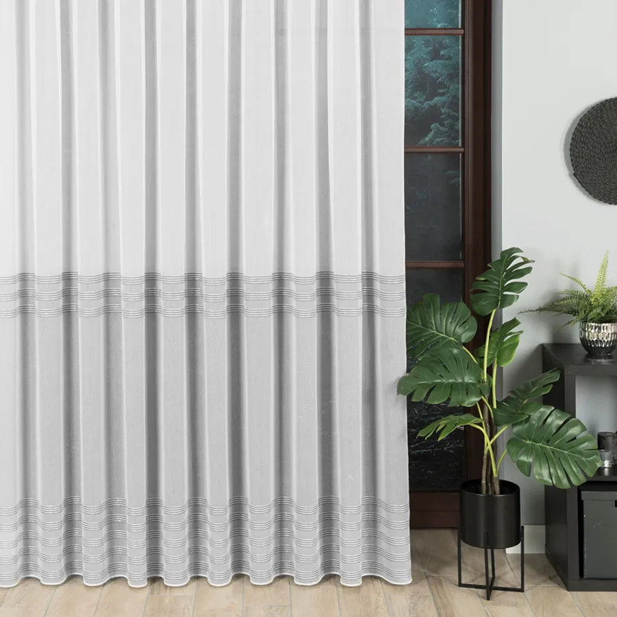 Firanka gotowa fantazyjna z taśmą RAYAS