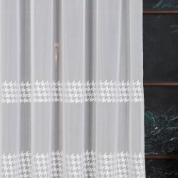 Firanka gotowa haftowana z taśmą PEPITKA Firanka gotowa haftowana z taśmą PEPITKA