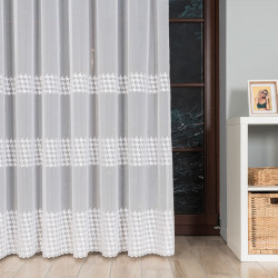 Firanka gotowa haftowana z taśmą PEPITKA Firanka gotowa haftowana z taśmą PEPITKA