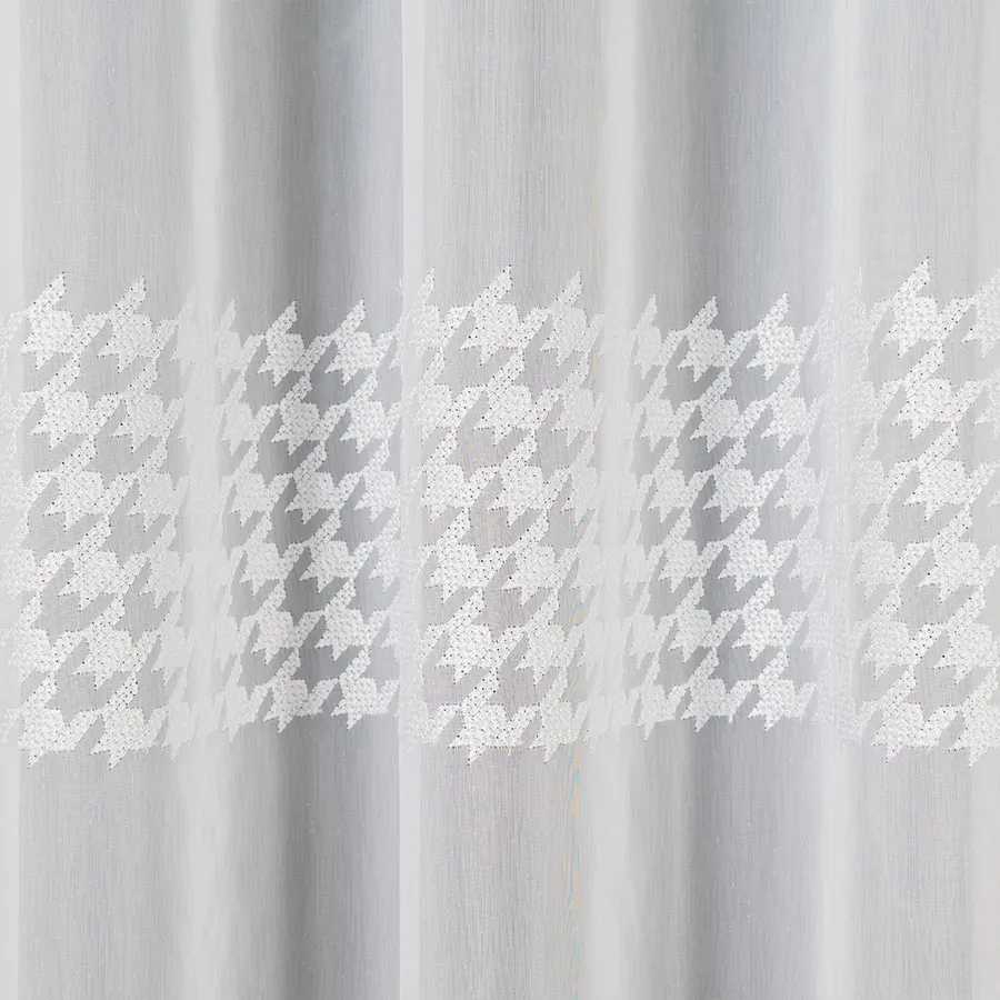 Firanka gotowa haftowana z taśmą PEPITKA