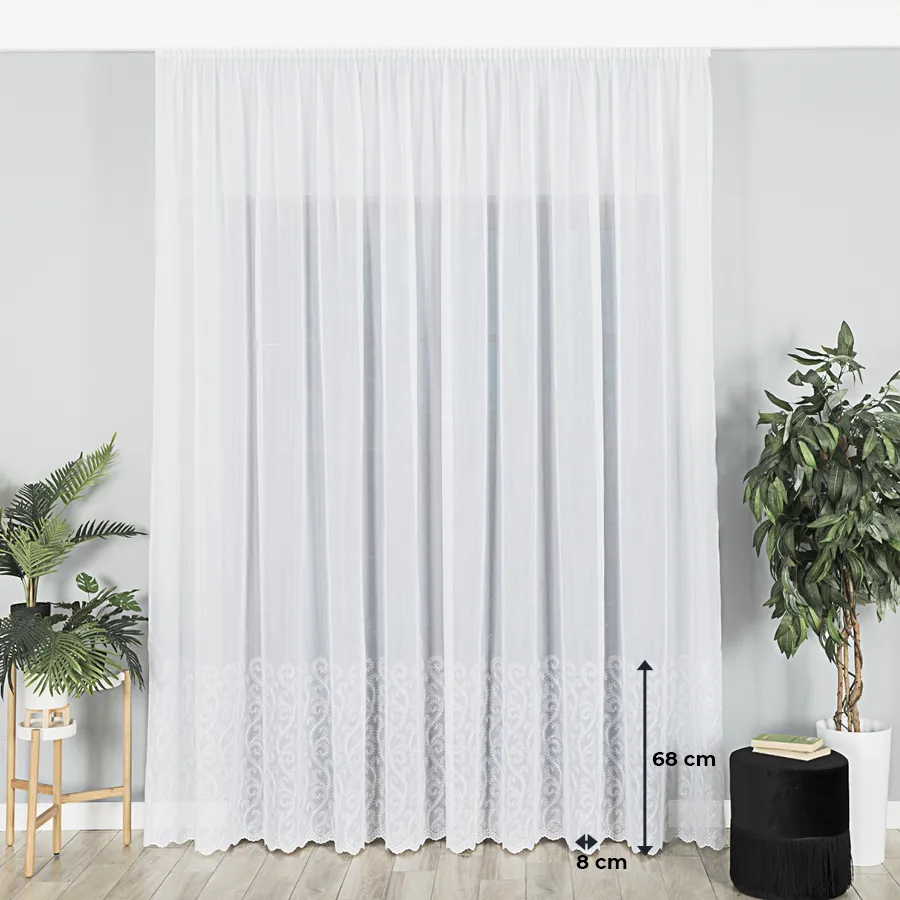 Firanka gotowa haftowana z taśmą GATITOS