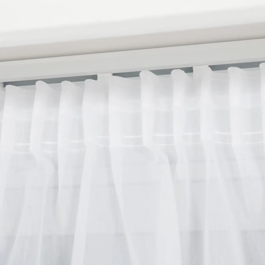 Firanka gotowa haftowana z taśmą GATITOS