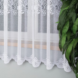 Firanka żakardowa ze wzorem pasowym 638085