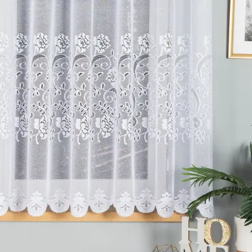 Firanka żakardowa ze wzorem pasowym 638085 2