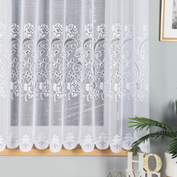 Firanka żakardowa ze wzorem pasowym 638085