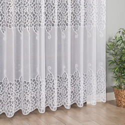 Firanka żakardowa ze wzorem pasowym 355000