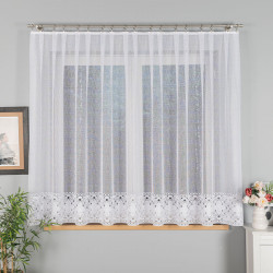 Firanka żakardowa ze wzorem pasowym 358700