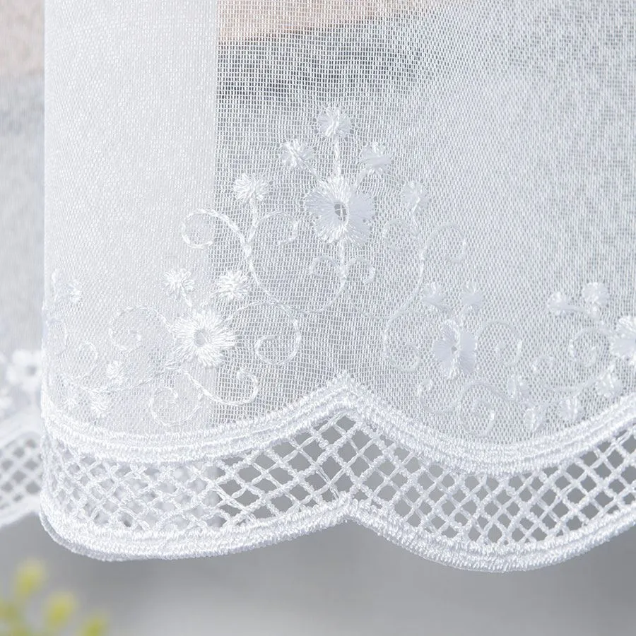 Firanka z aplikacją gipiurową 040613