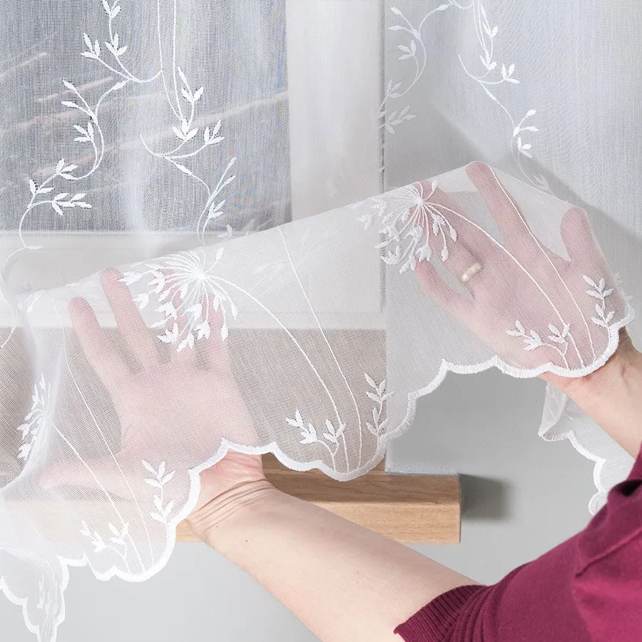 Firanka haftowana 053801