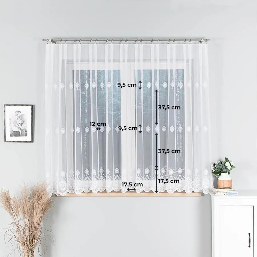 Firanka haftowana 033401