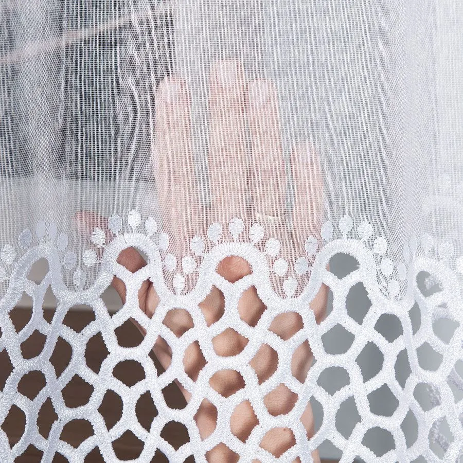 Firanka z aplikacją gipiurową 008897