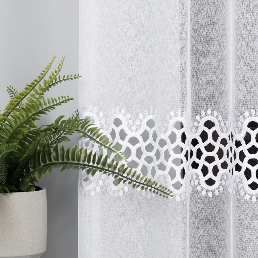 Firanka z aplikacją gipiurową 008897