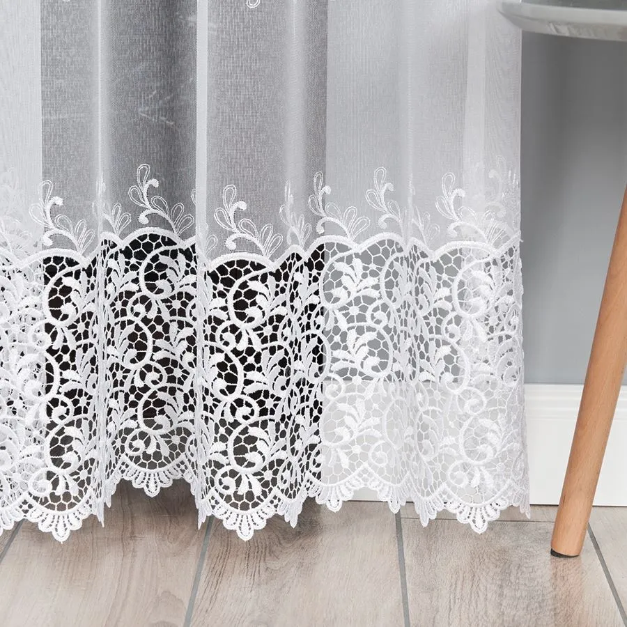 Firanka z aplikacją gipiurową 008210