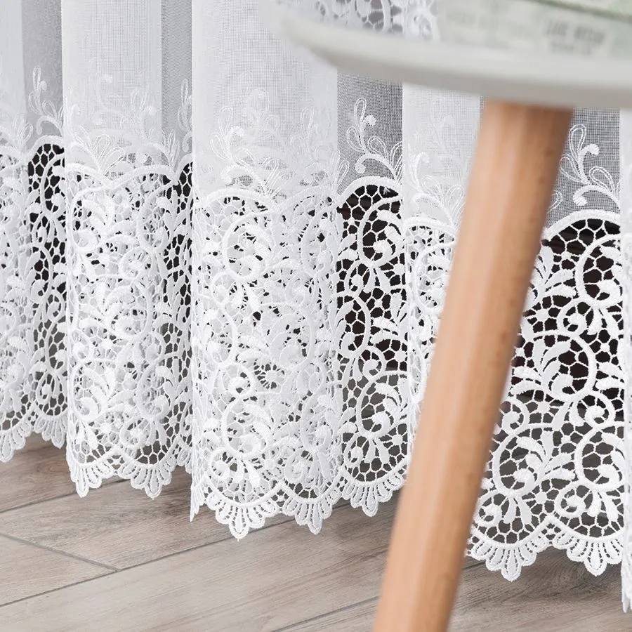 Firanka z aplikacją gipiurową 008210