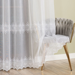 Firanka haftowana ze wzorem pasowym 013293 Firanka haftowana ze wzorem pasowym 013293
