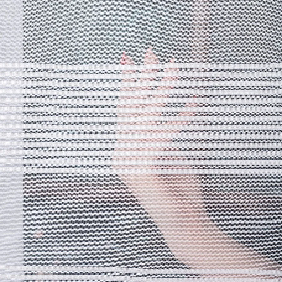 Firanka żakardowa ze wzorem pasowym 000282