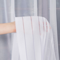 Firanka żakardowa ze wzorem pasowym 000280