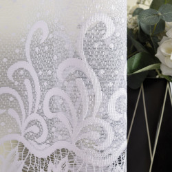 Firanka żakardowa ze wzorem pasowym 018965