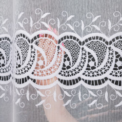 Firanka z aplikacją na markizecie ze wzorem pasowym 008828 Firanka z aplikacją na markizecie ze wzorem pasowym 008828