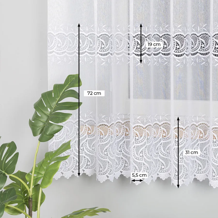 Firanka z aplikacją na markizecie ze wzorem pasowym 008828