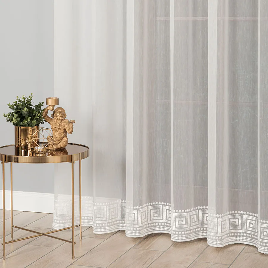 Firanka haftowana ze wzorem na samym dole 127195