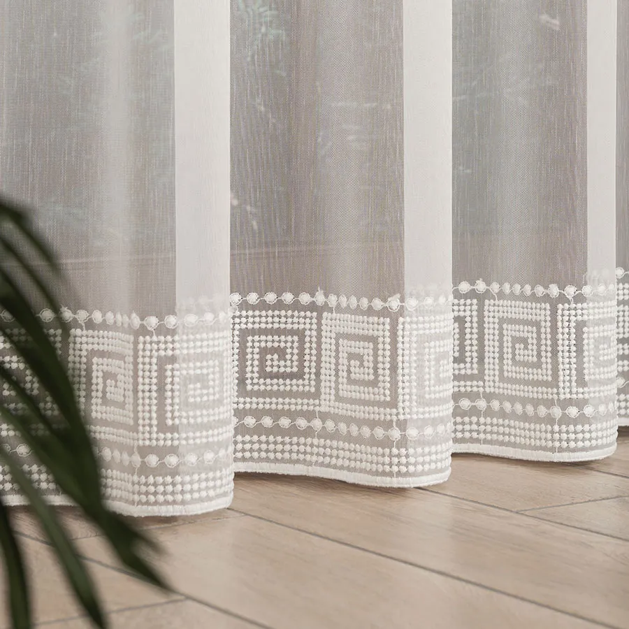 Firanka haftowana ze wzorem na samym dole 127195